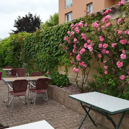 Hotel Cote Midi D'hote 2*
