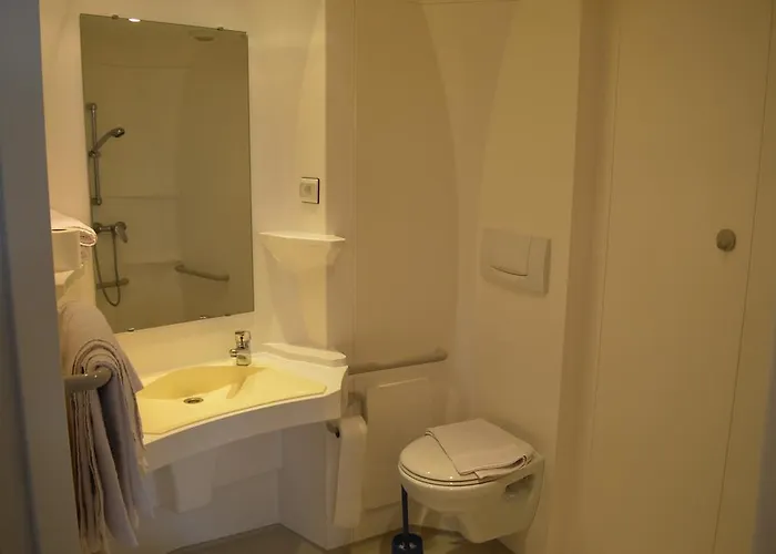 Hotel Côté Midi D'hôte 2*