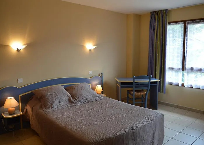 Hotel Côté Midi D'hôte 2*