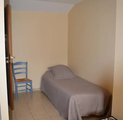 Hotel Côté Midi D'hôte 2*