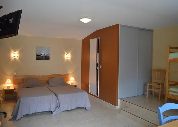 Hotel Côté Midi D'hôte 2*